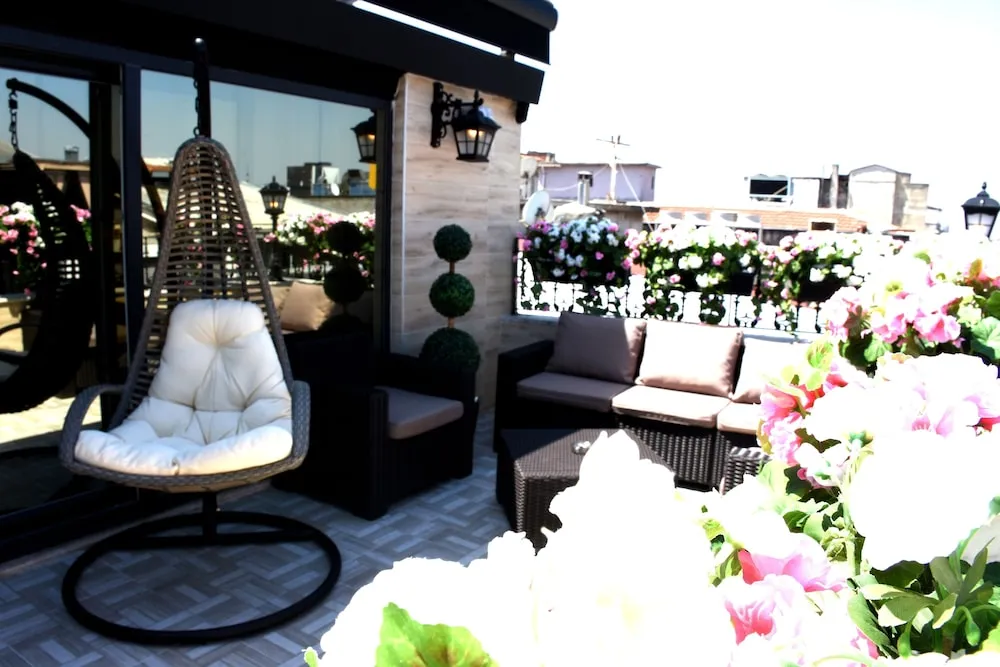 Prestige Suite, Terrace