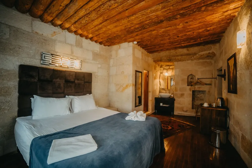 Standard Oda (Standart Cave Room)