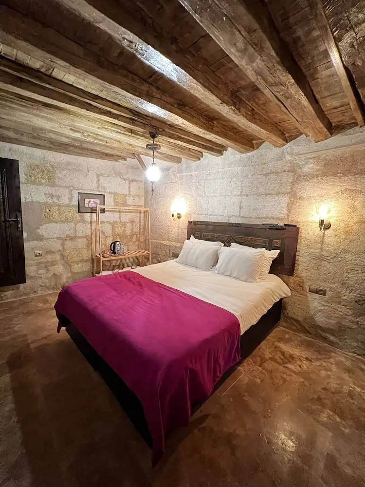 Standard Oda (Standart Cave Room)