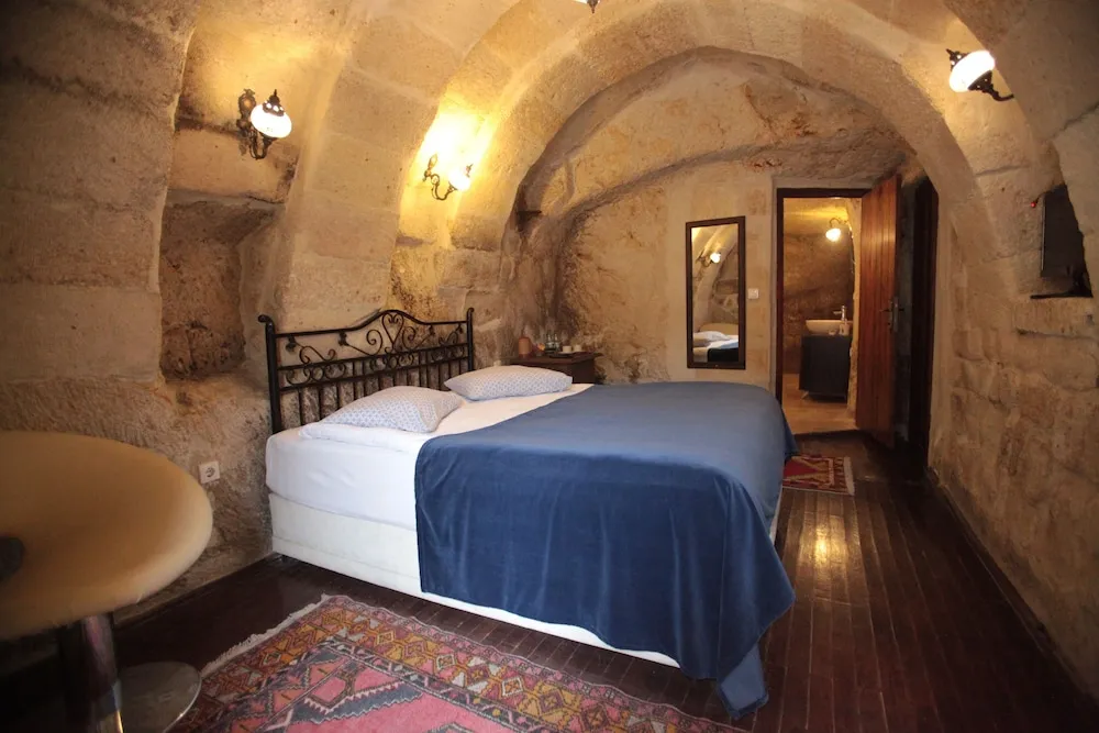 Standard Oda (Standart Cave Room)