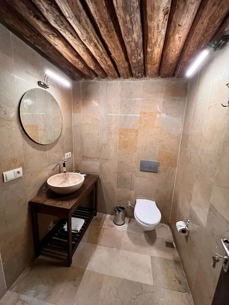 Standard Oda (Standart Cave Room)