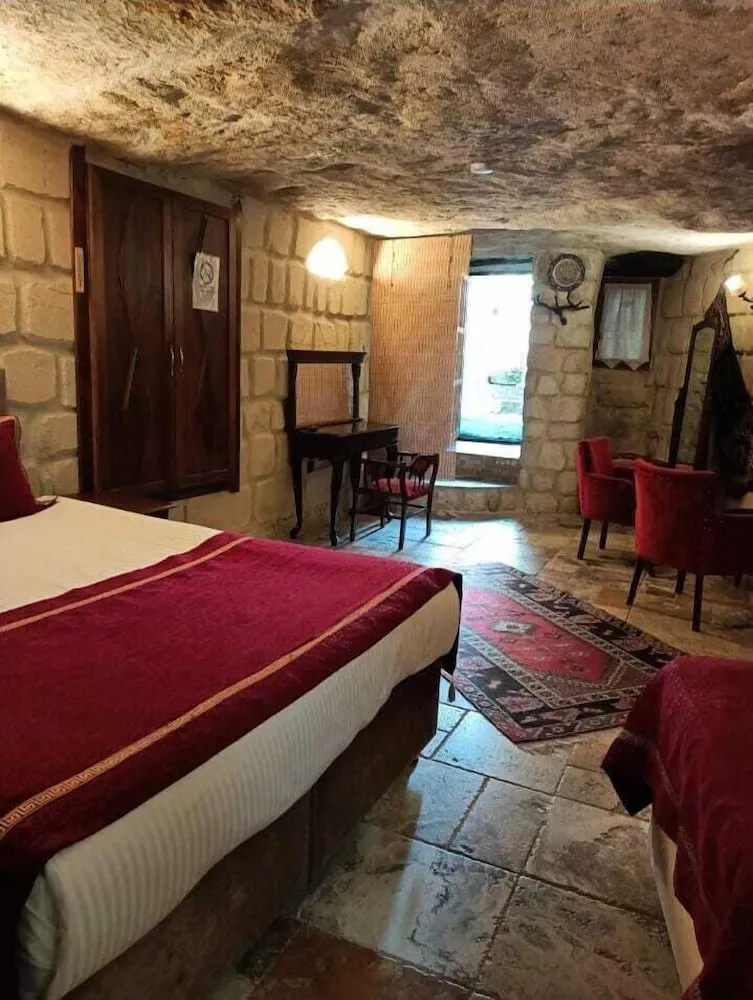 Standard Oda (Standart Cave Room)