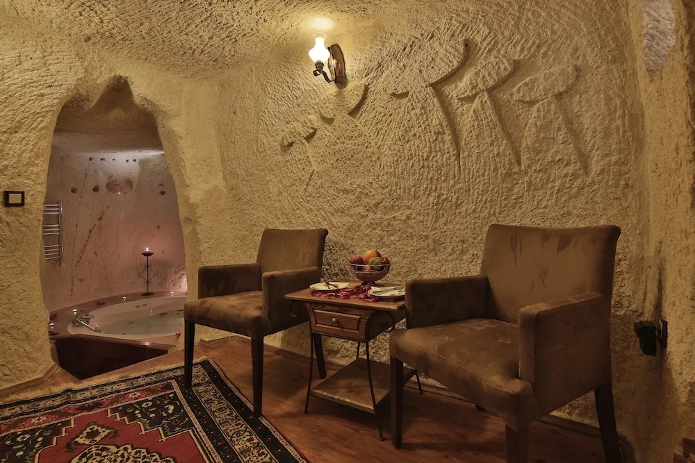 Honeymoon Room