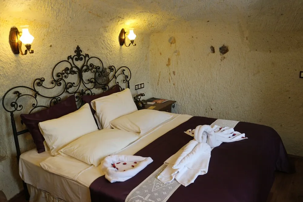 Honeymoon Room