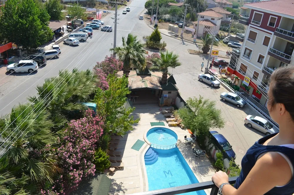 Economy Tek Büyük Yataklı Oda