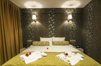 Kuzen Otel - Adults Only