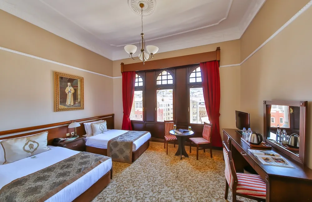 Deluxe Room, Super King / Twin, City View