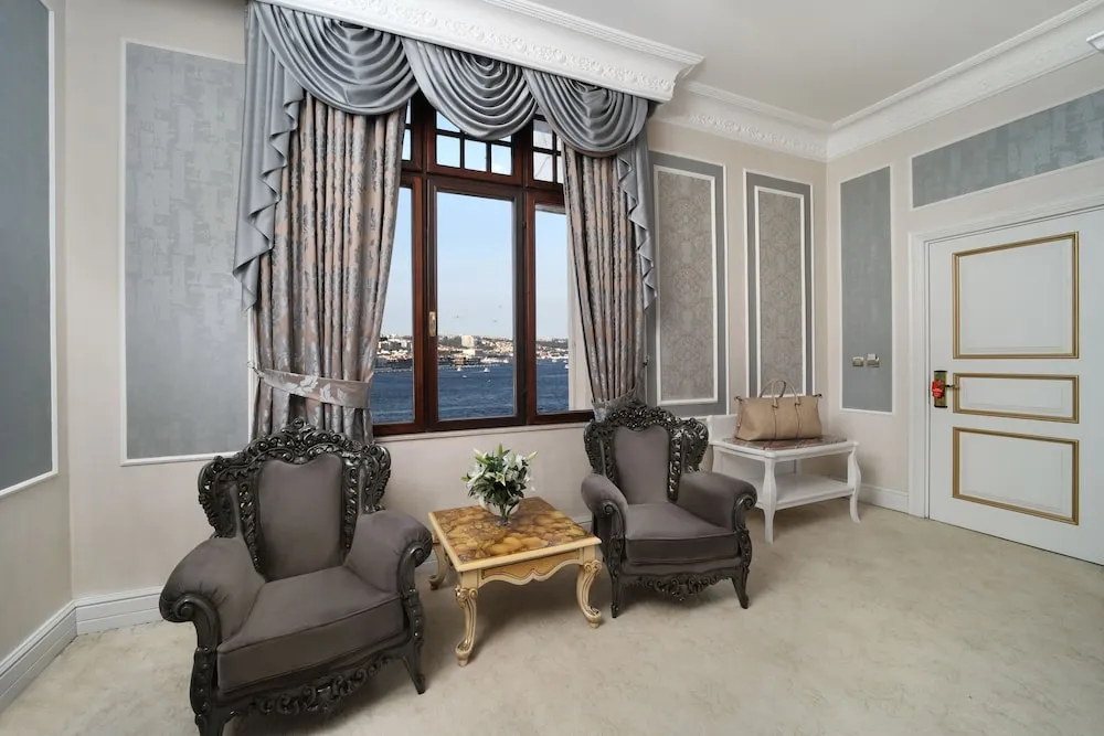 Bosphorus Suite, Super King