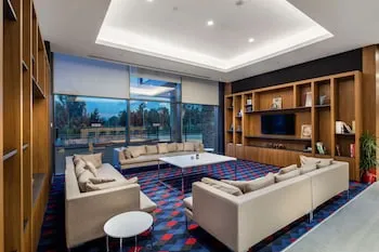 Hampton by Hilton İzmir Aliağa