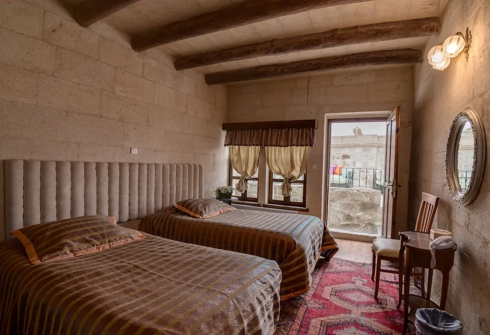 Honeymoon Tek Büyük veya İki Ayrı Yataklı Oda
