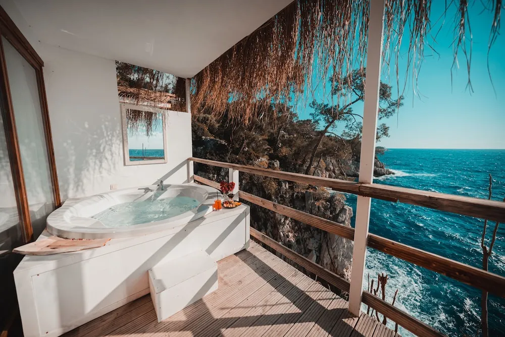 Honeymoon Suite with jacuzzi - Sea View