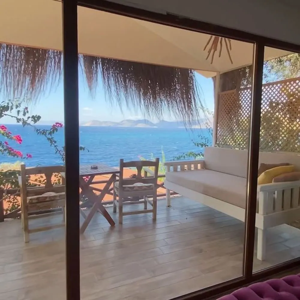 Deluxe Suite Queen - Sea View