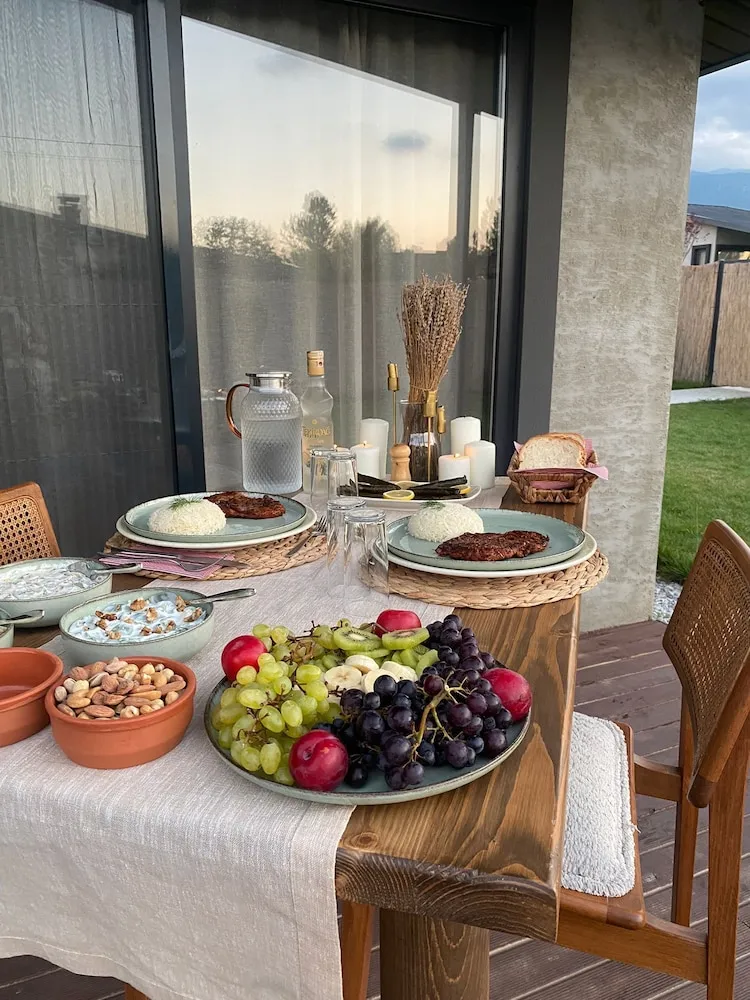 Junior Garden Soğuk Havuzlu Villa