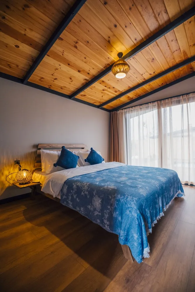 Junior Garden Isıtmalı Havuzlu Villa