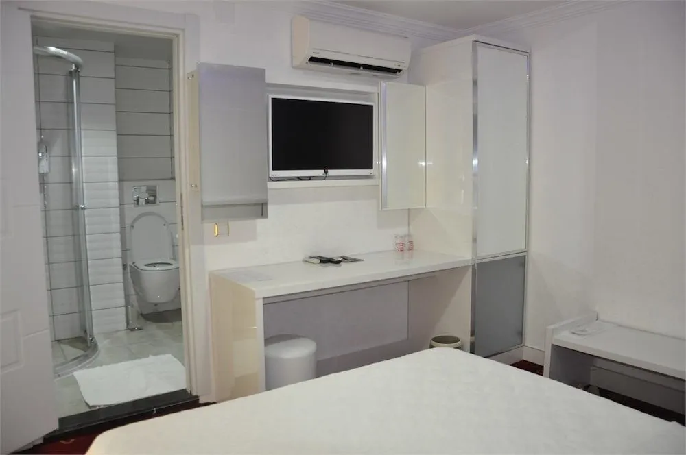 Standard İki Ayrı Yataklı Oda
