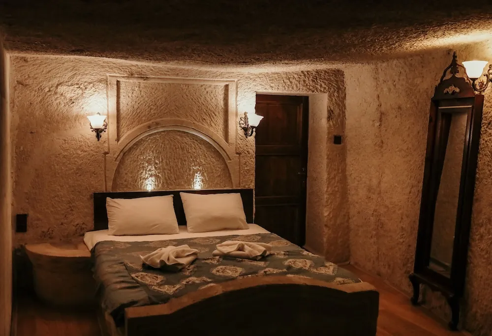 Standart Cave Room