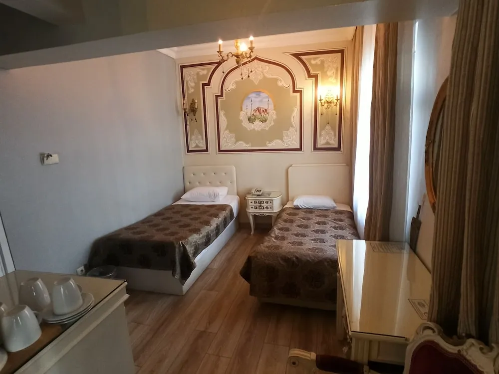 Standard Dört Kişilik Oda