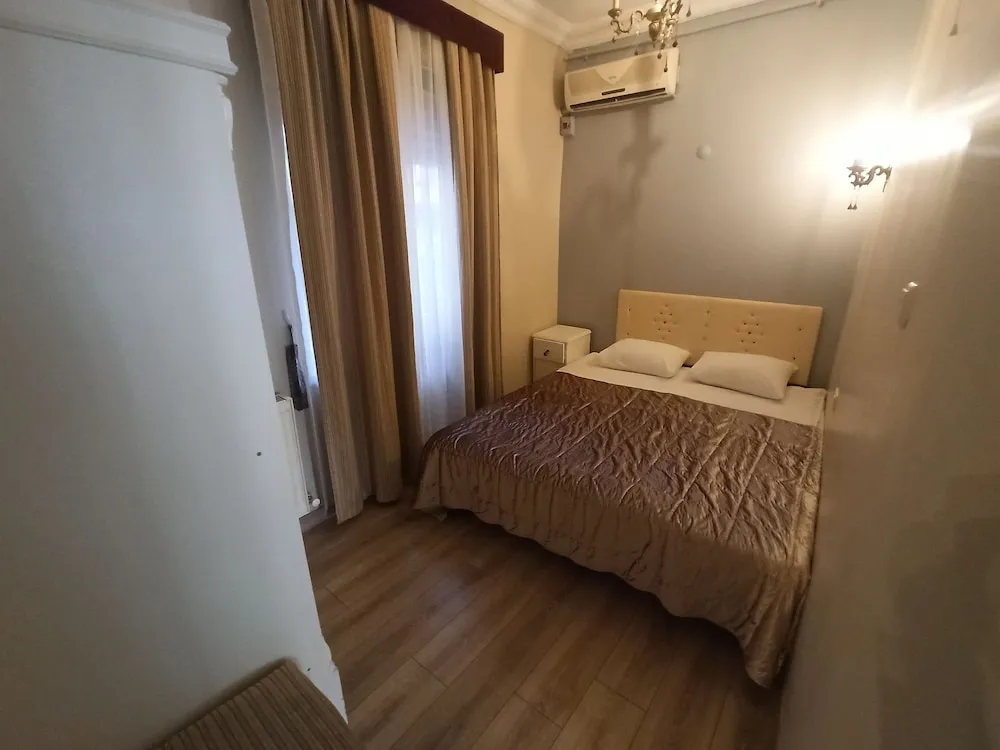 Standard Dört Kişilik Oda