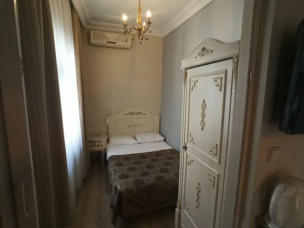 Standard Dört Kişilik Oda