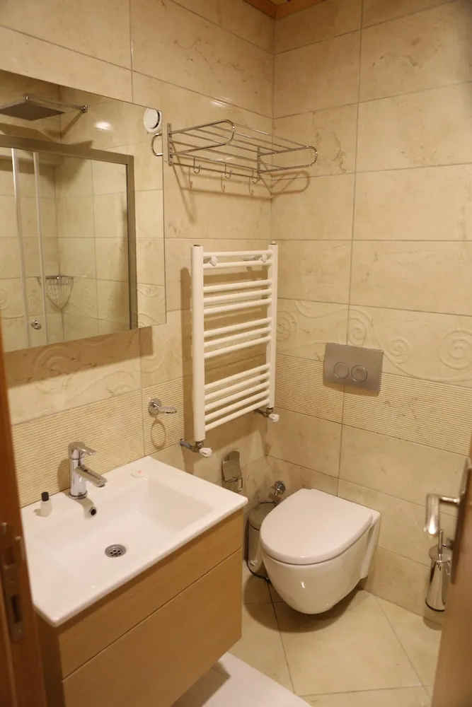 Üç Kişilik Oda, Balkon/Veranda, Şehir Manzaralı
