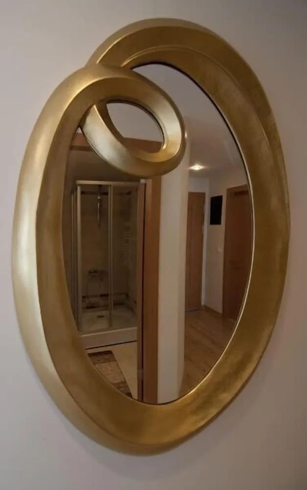 Connection Room