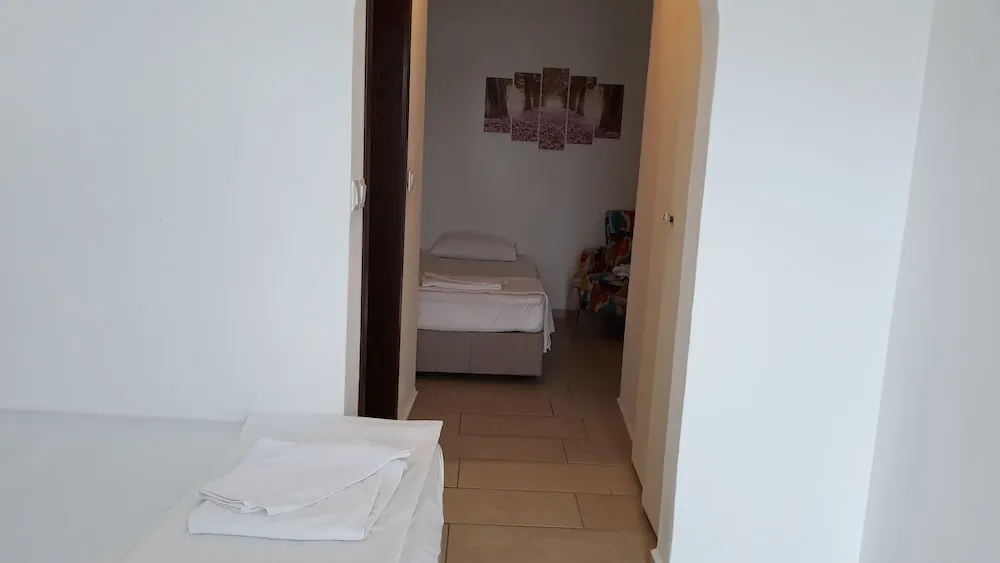Üç Kişilik Oda, 3 Tek Kişilik Yatak, Deniz Manzaralı