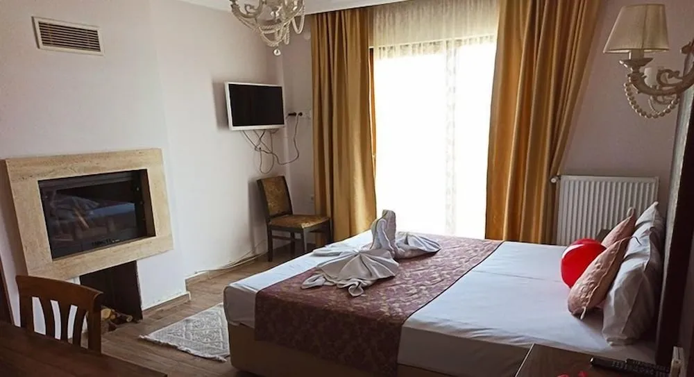 Tek Büyük Yataklı Oda, Şömine