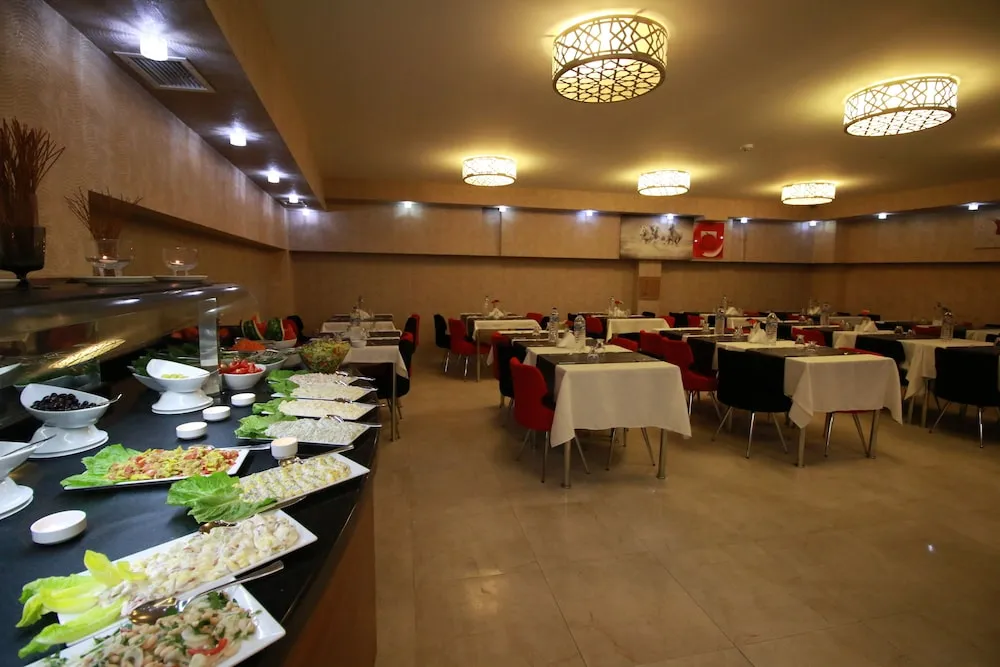 Yemek sevisi