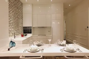 Pera Residence