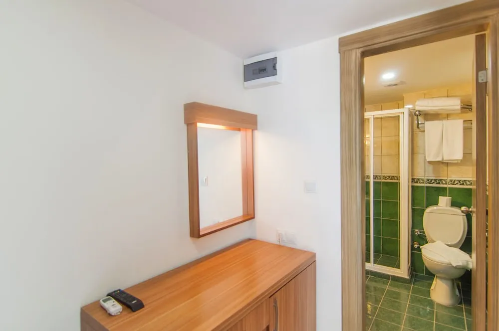 Standard Tek Büyük veya İki Ayrı Yataklı Oda