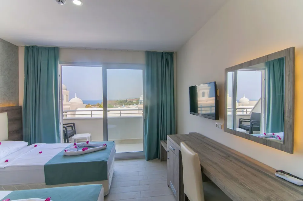 Standard Tek Büyük veya İki Ayrı Yataklı Oda