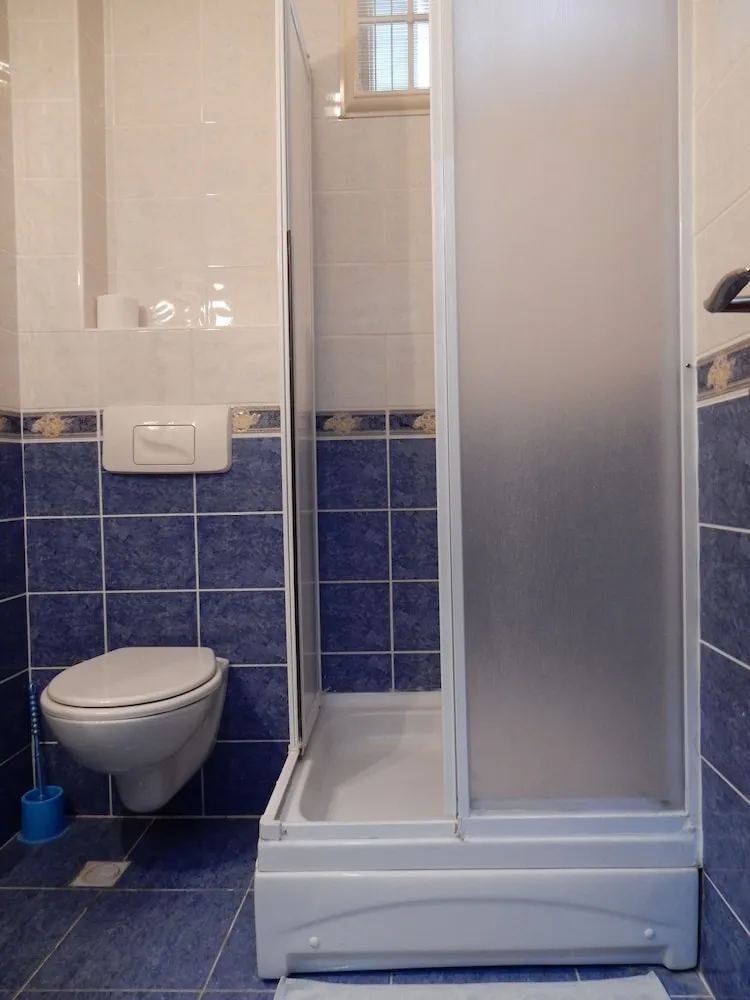 Standard Üç Kişilik Oda