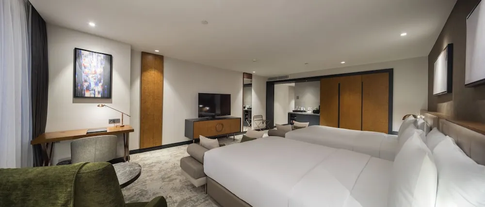 Family Room, 2 Bedrooms, Adjoining Rooms