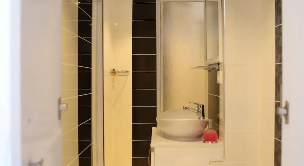 Standard Üç Kişilik Oda