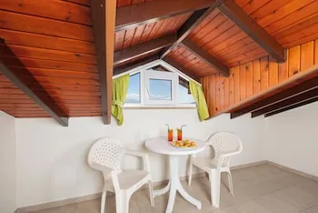 Şafak Oasis Hotel