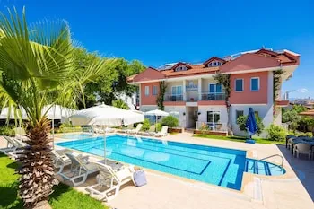 Şafak Oasis Hotel