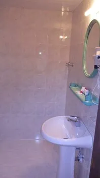 Semoris Hotel