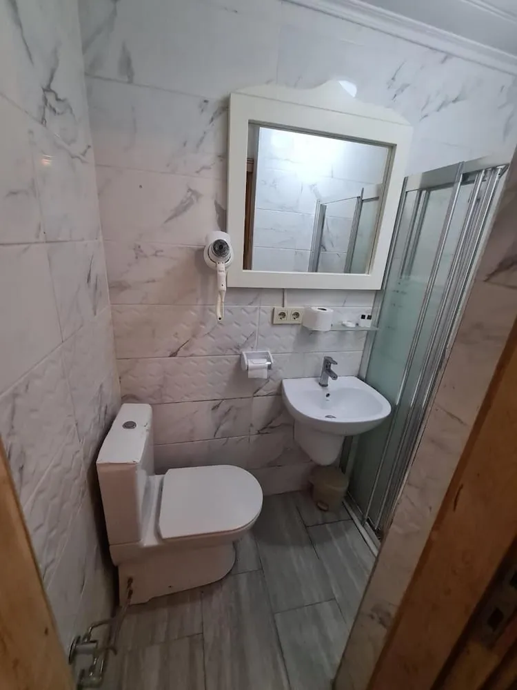 Basic Tek Kişilik Oda