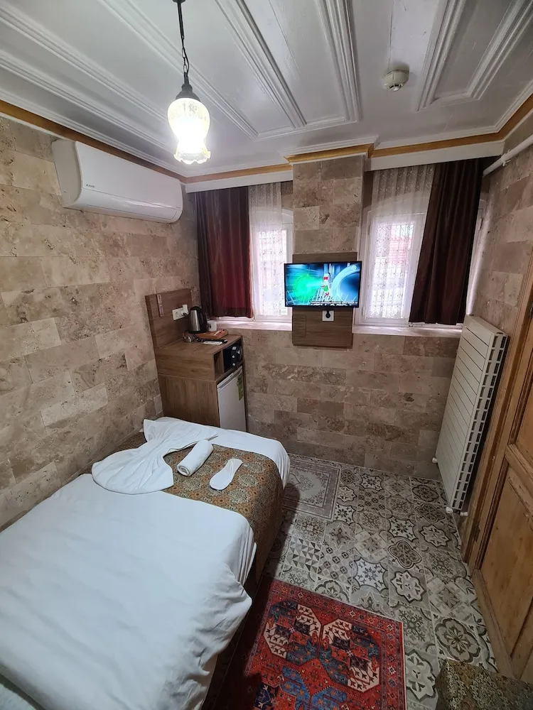 Basic Tek Kişilik Oda
