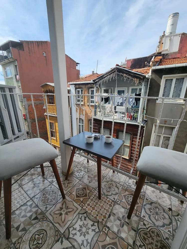 Deluxe Oda, Balkon