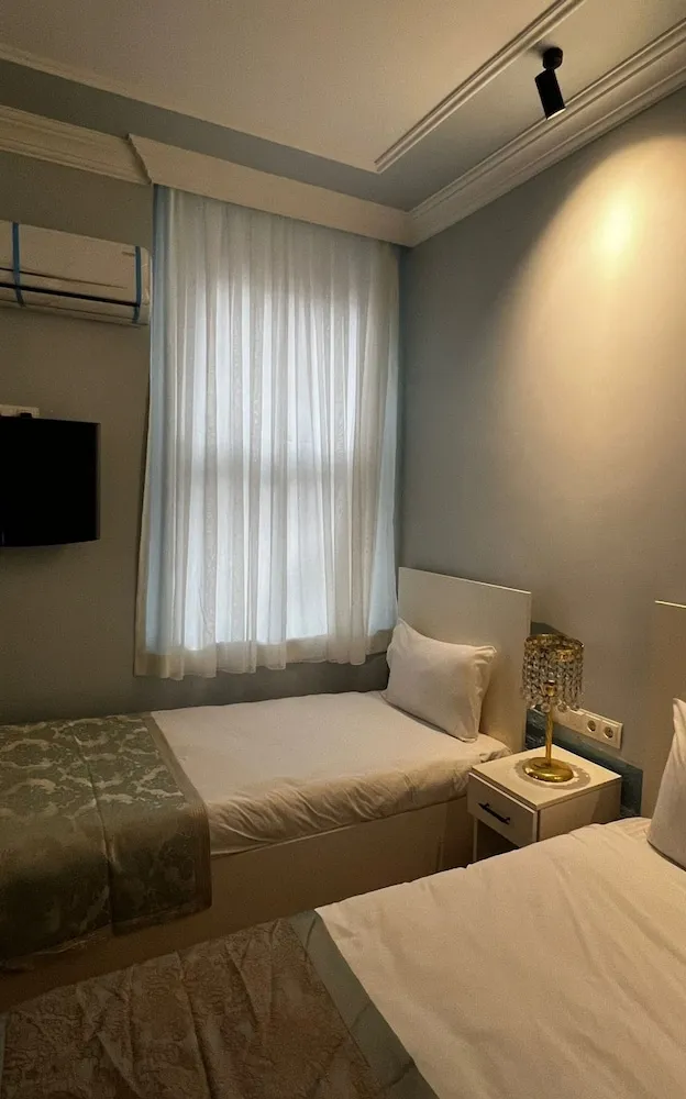 Standard Üç Kişilik Oda