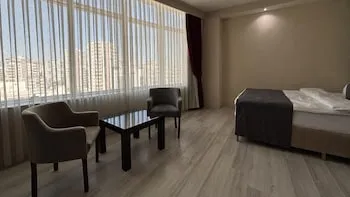 Golden King Hotel