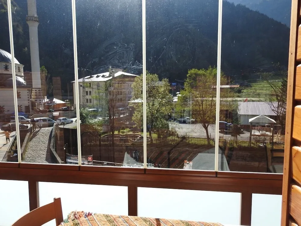 Standard Üç Kişilik Oda, Balkon