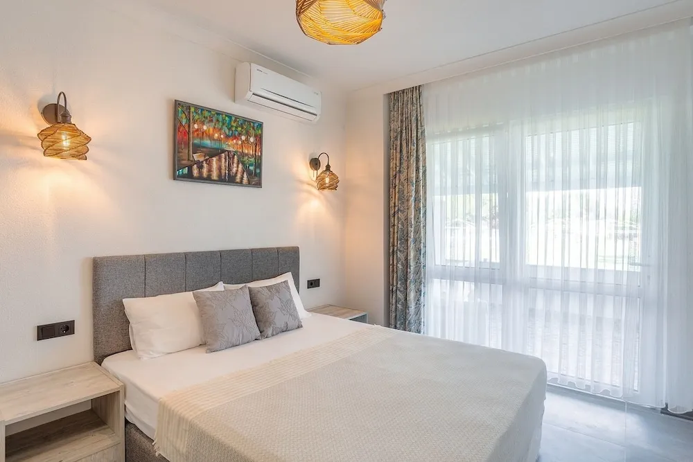 Quadruple Family Suite