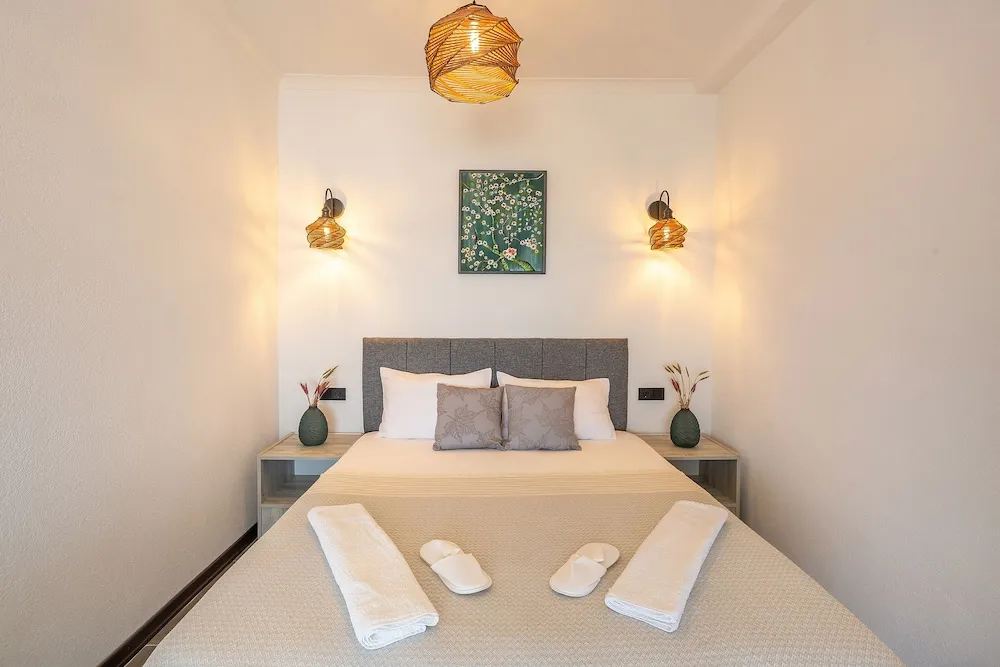 Quadruple Family Suite