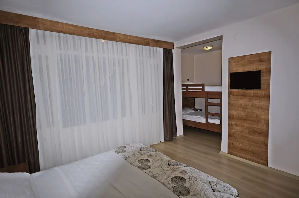 Deluxe Dört Kişilik Oda, 1 Yatak Odası, Deniz Manzaralı