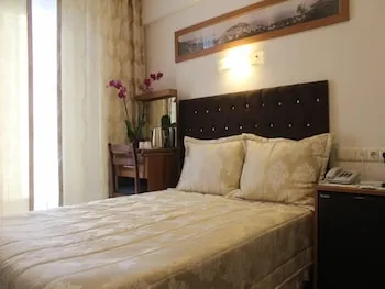 Hotel Kit Tur
