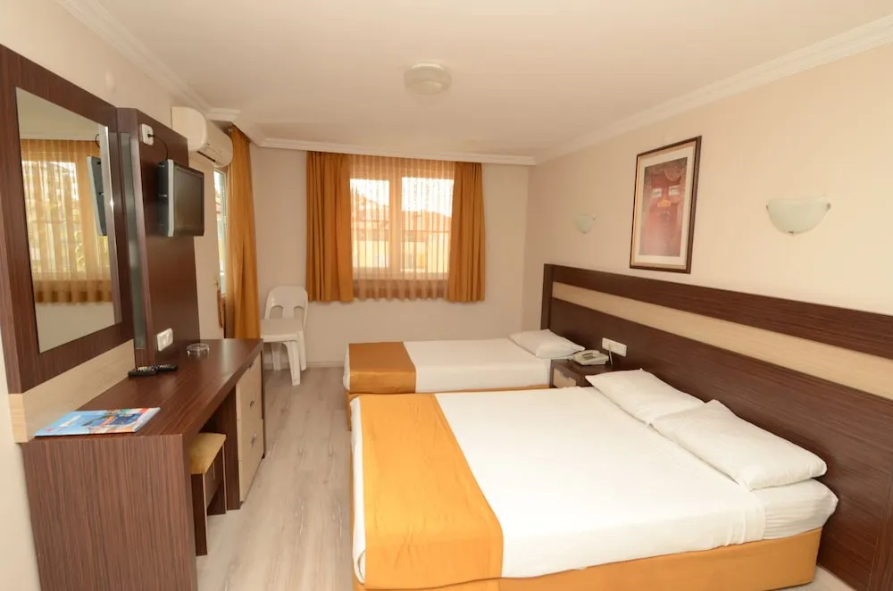 Standard Üç Kişilik Oda, 1 Yatak Odası, Balkon