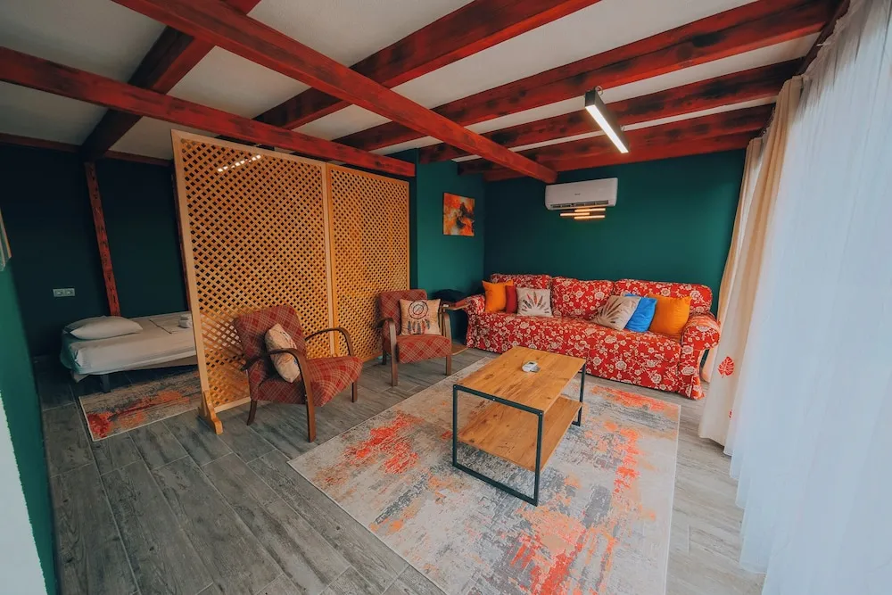 Deluxe Bungalov