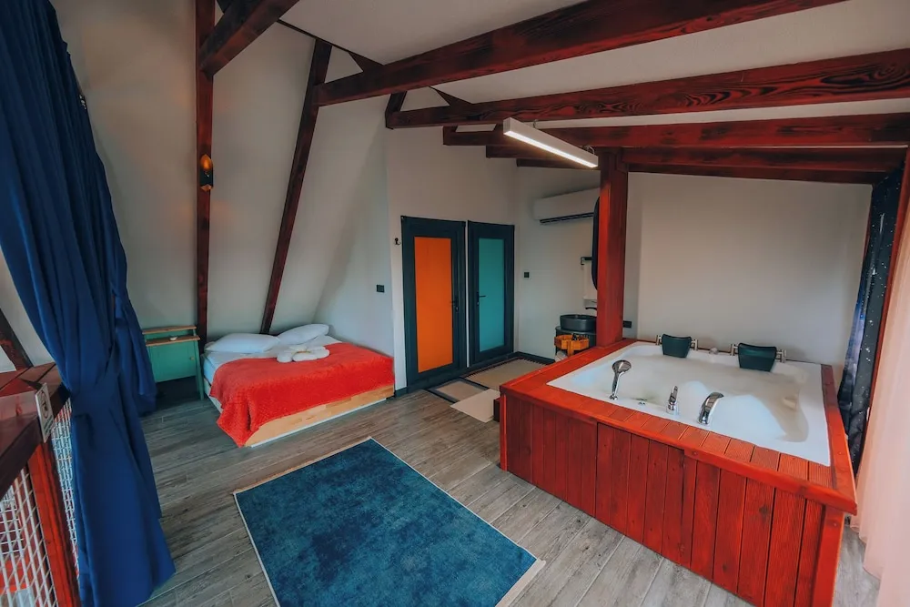 Deluxe Bungalov